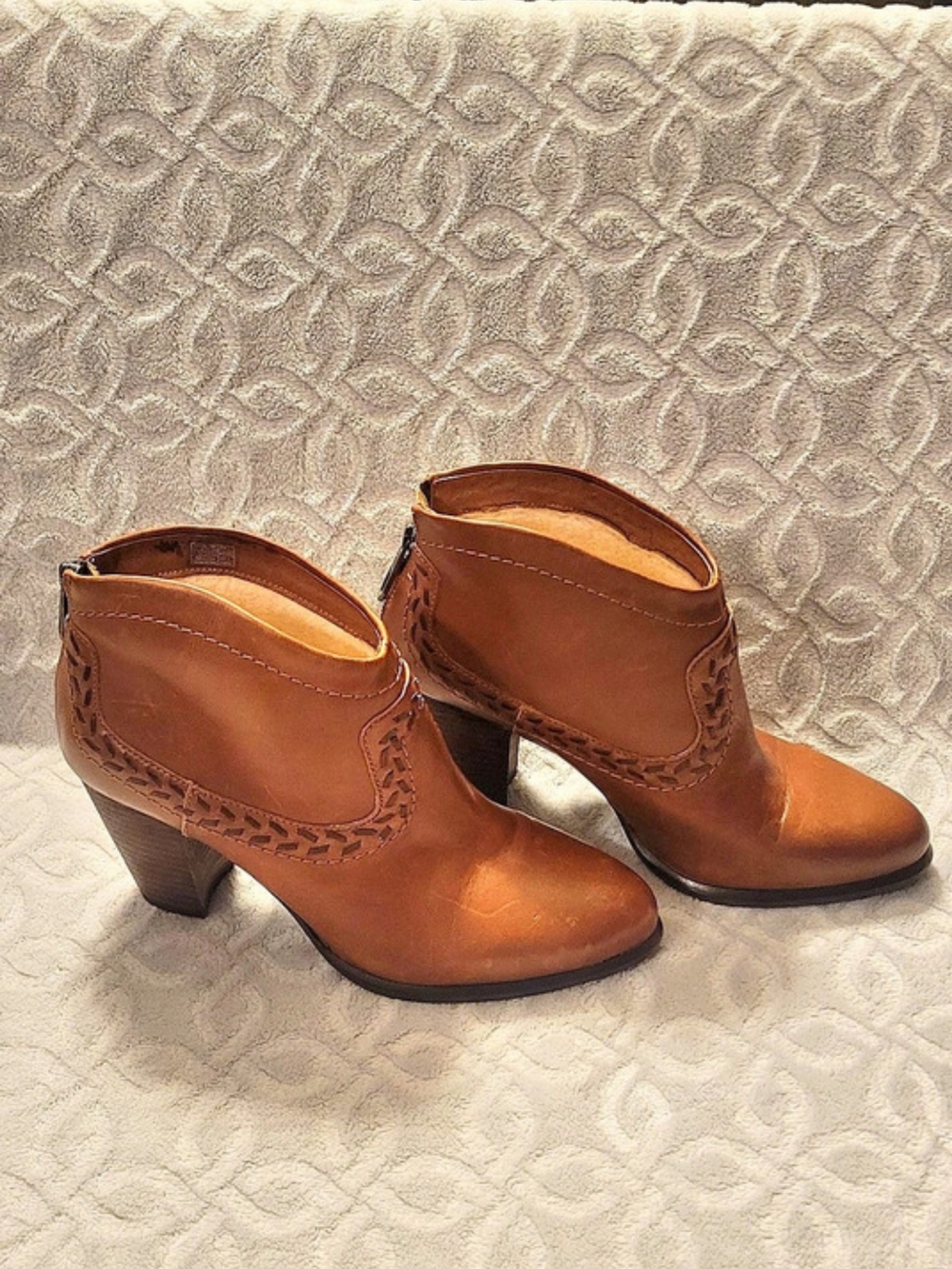 UGG Boots Sz 8